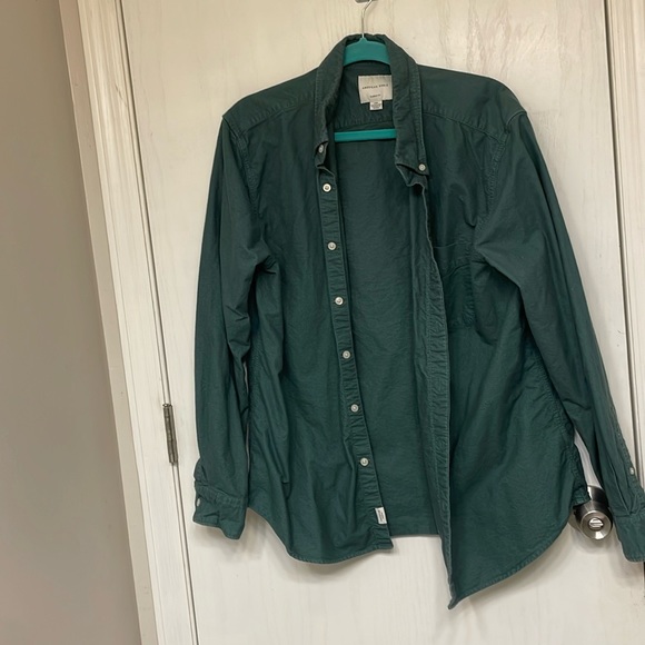 Classic Green Button Up - Picture 2 of 7